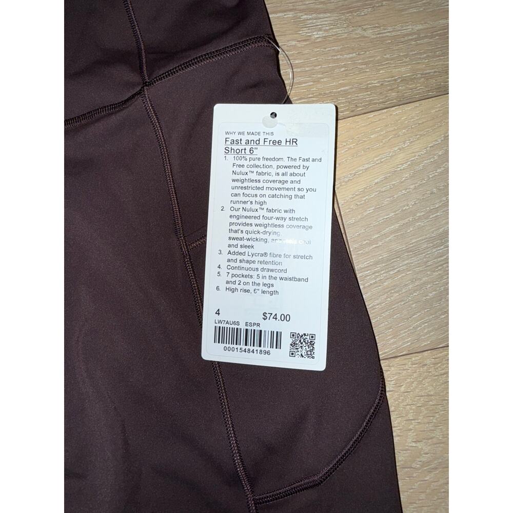 NWT Lululemon Fast and Free High-Rise Short 6"
Espresso 4